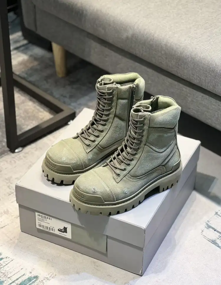 hype Balenciaga Boots