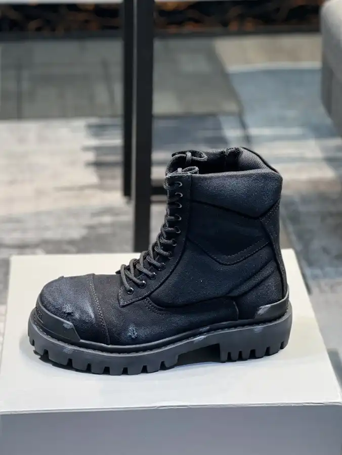 hype Balenciaga Boots