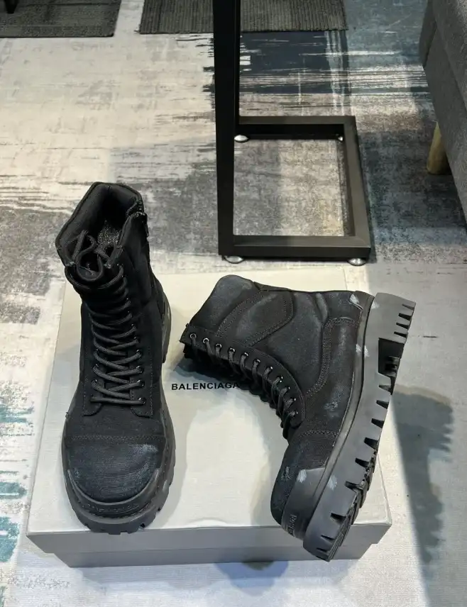 hype Balenciaga Boots