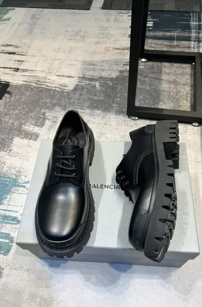 hype Balenciaga Leather Shoes