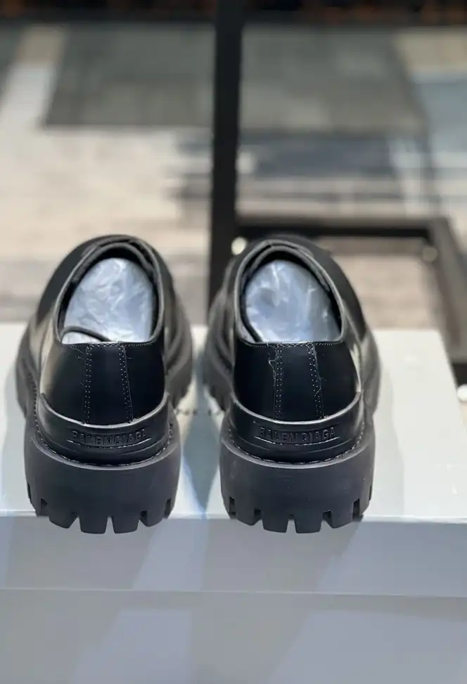 hype Balenciaga Leather Shoes