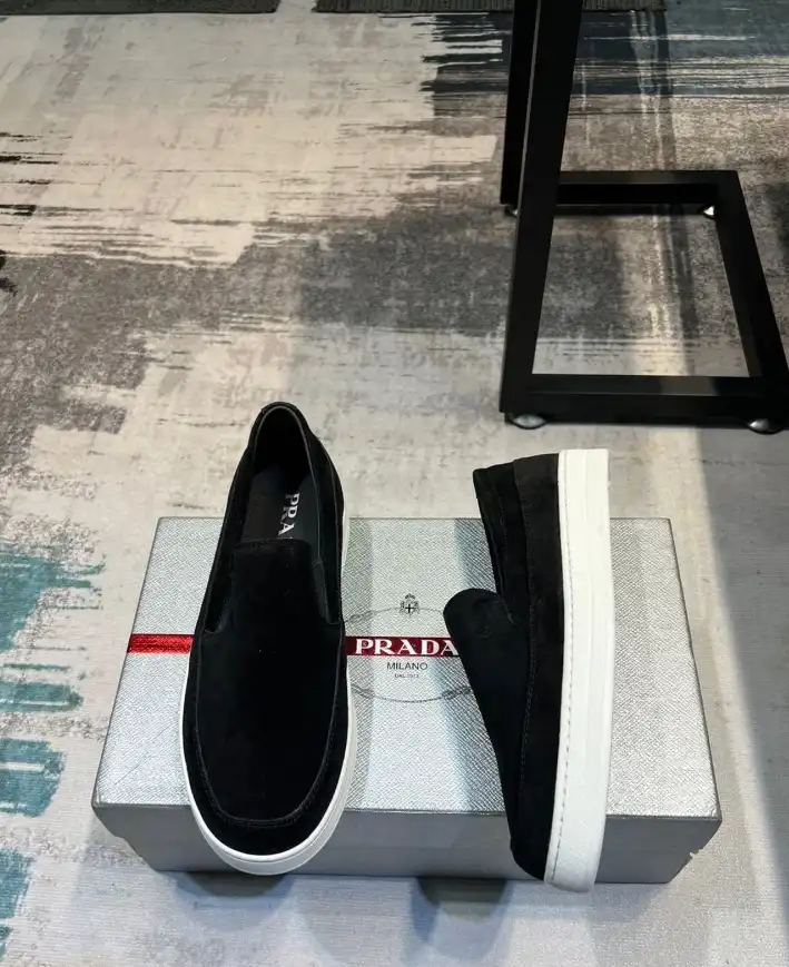 hype Prada Casual Shoes