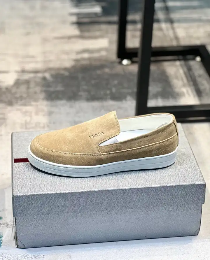 hype Prada Casual Shoes