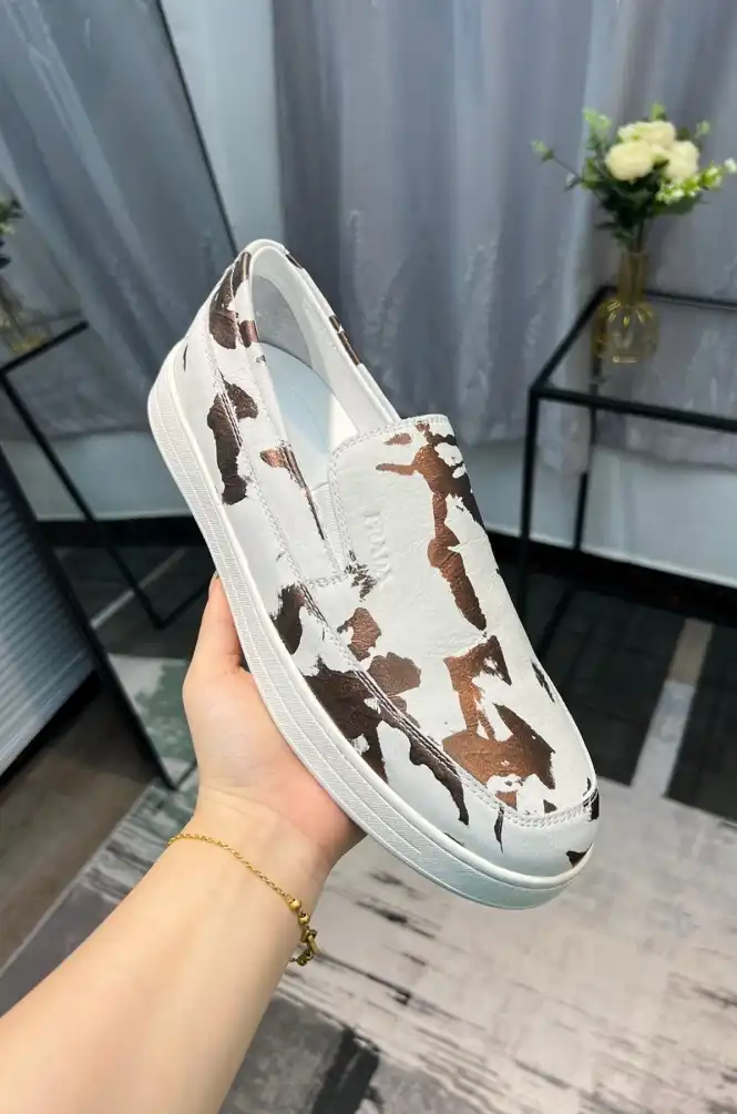 hype Prada Casual Shoes