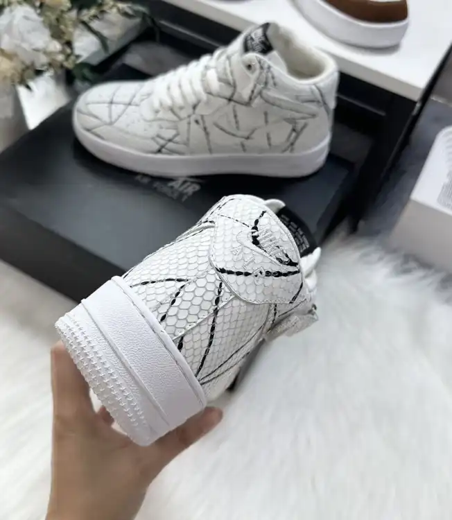 hype Nike Sneakers