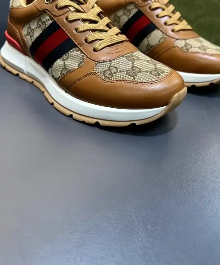 hype Gucci Sneakers