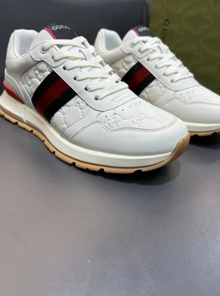 hype Gucci Sneakers