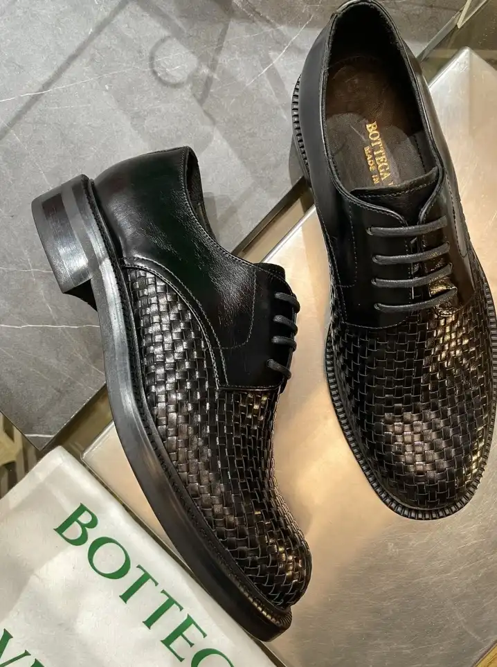 hype Bottega Veneta Leather Shoes