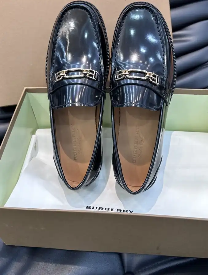 hype Burberry Leather Shoes