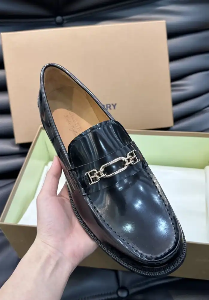 hype Burberry Leather Shoes