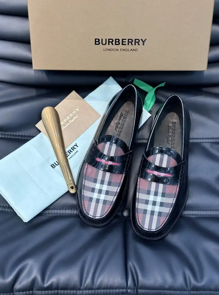 hype Burberry Leather Shoes