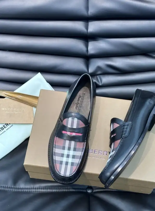 hype Burberry Leather Shoes