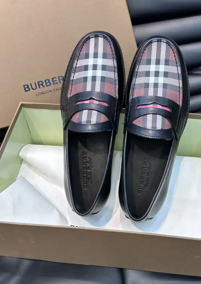 hype Burberry Leather Shoes