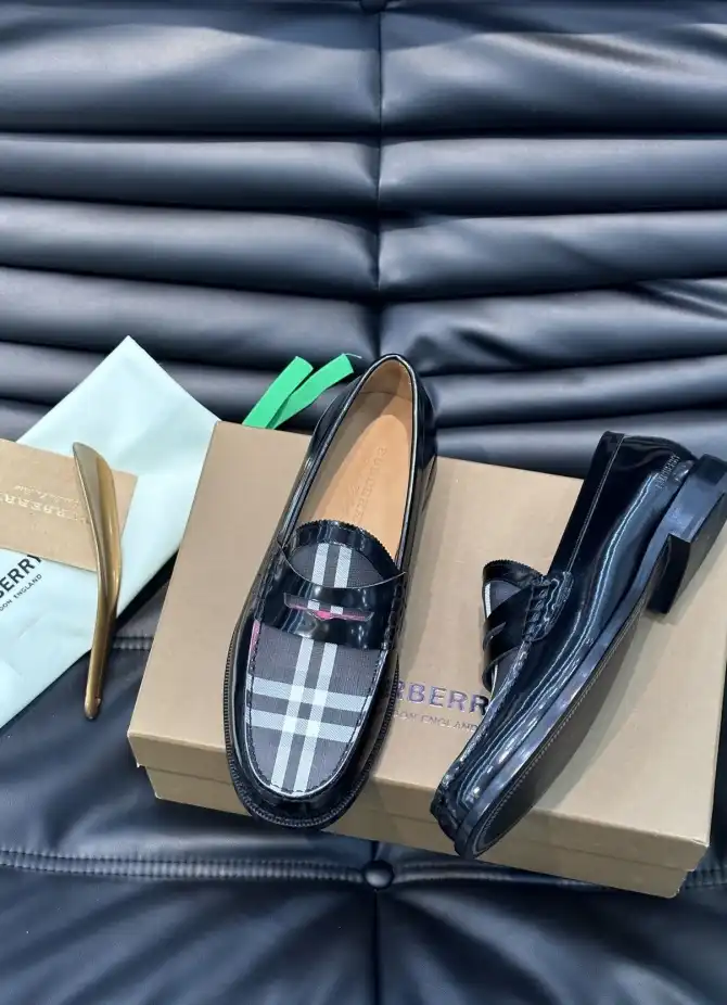 hype Burberry Leather Shoes