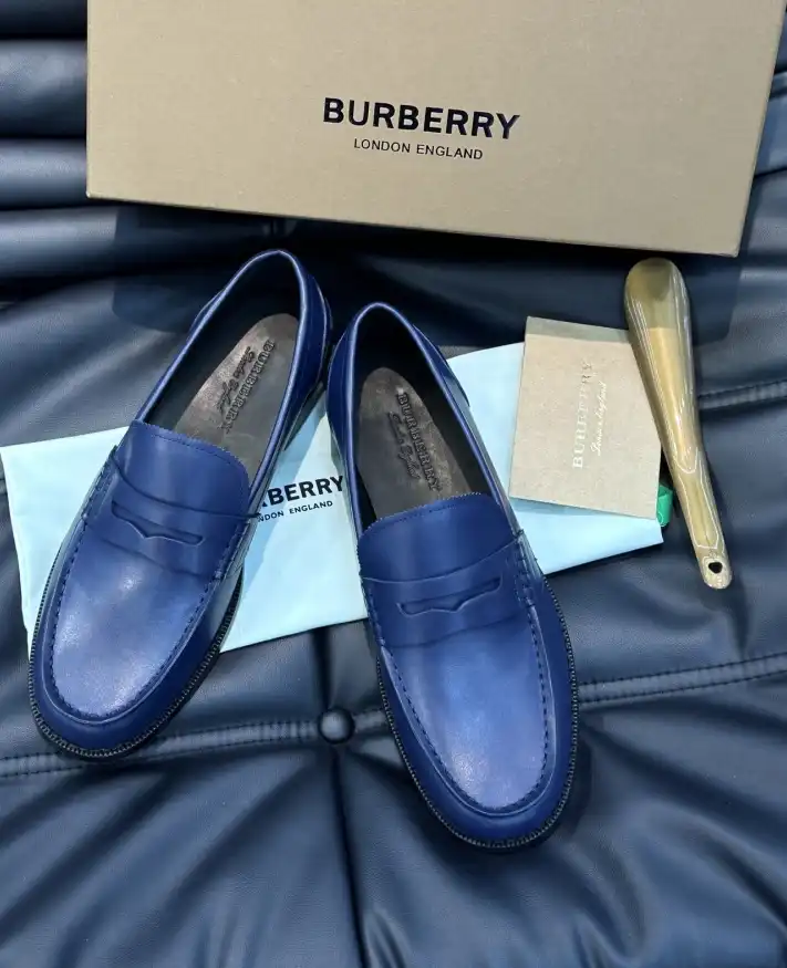 hype Burberry Leather Shoes