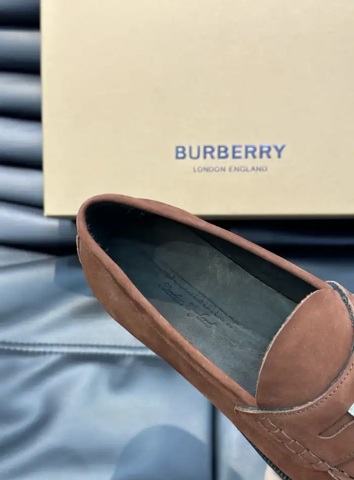 hype Burberry Leather Shoes