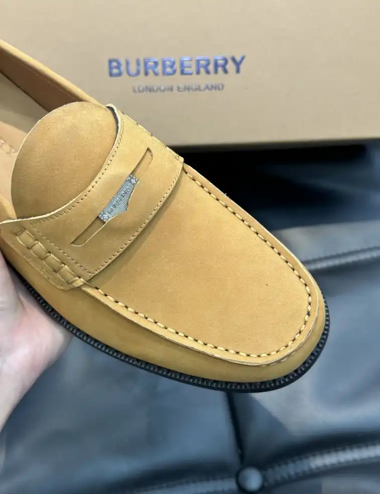 hype Burberry Leather Shoes