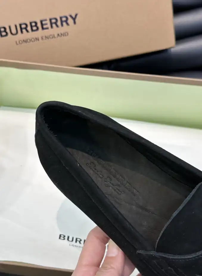 hype Burberry Leather Shoes