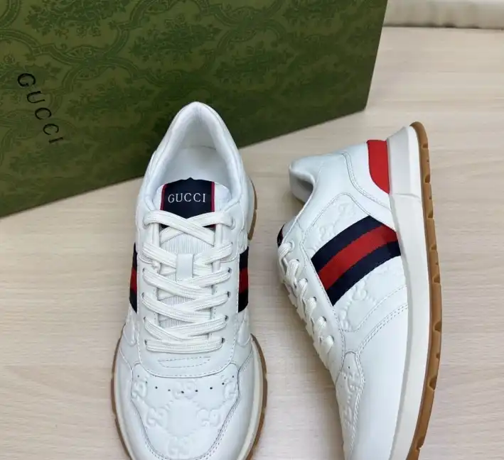 hype Gucci Sneakers