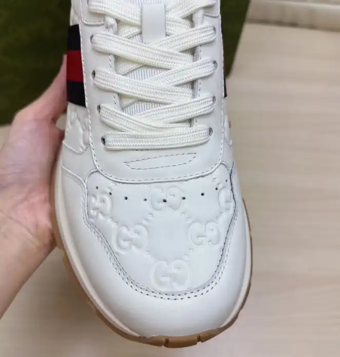 hype Gucci Sneakers