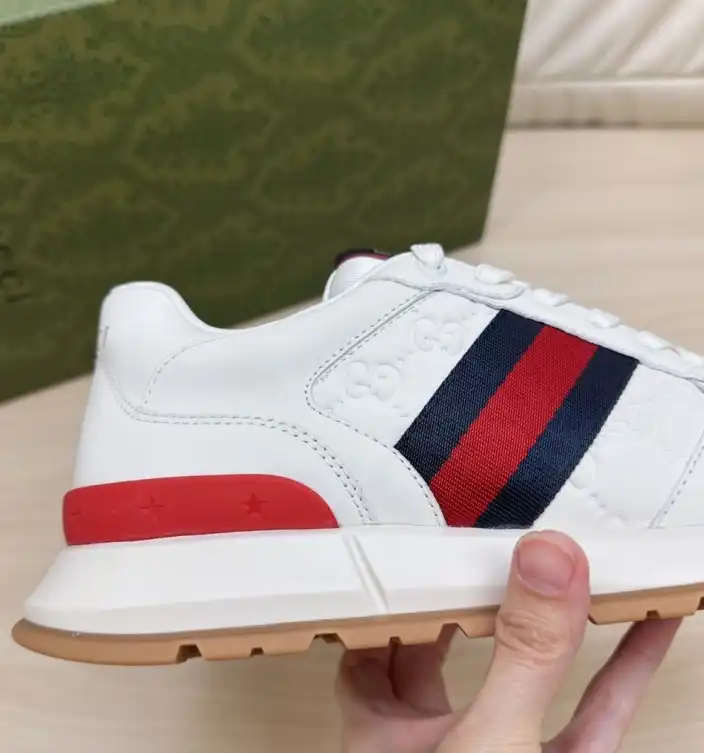 hype Gucci Sneakers