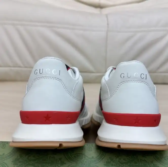 hype Gucci Sneakers