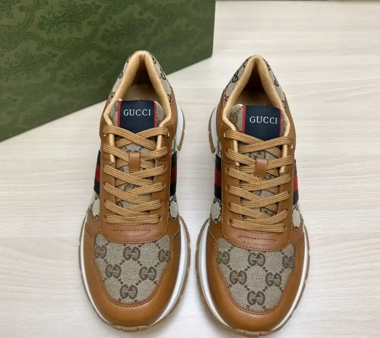 hype Gucci Sneakers