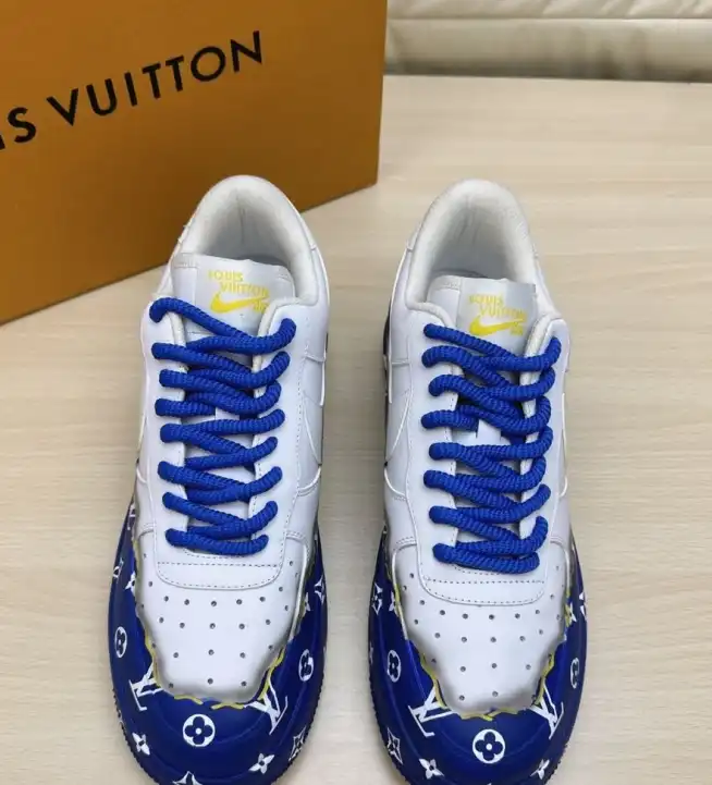 hype Louis Vuitton Sneakers