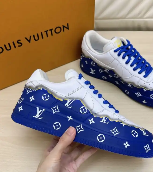 hype Louis Vuitton Sneakers