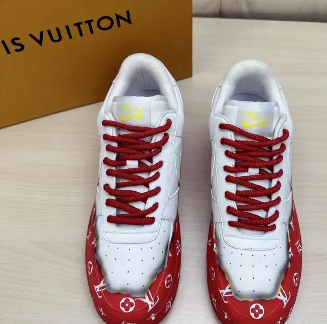 hype Louis Vuitton Sneakers