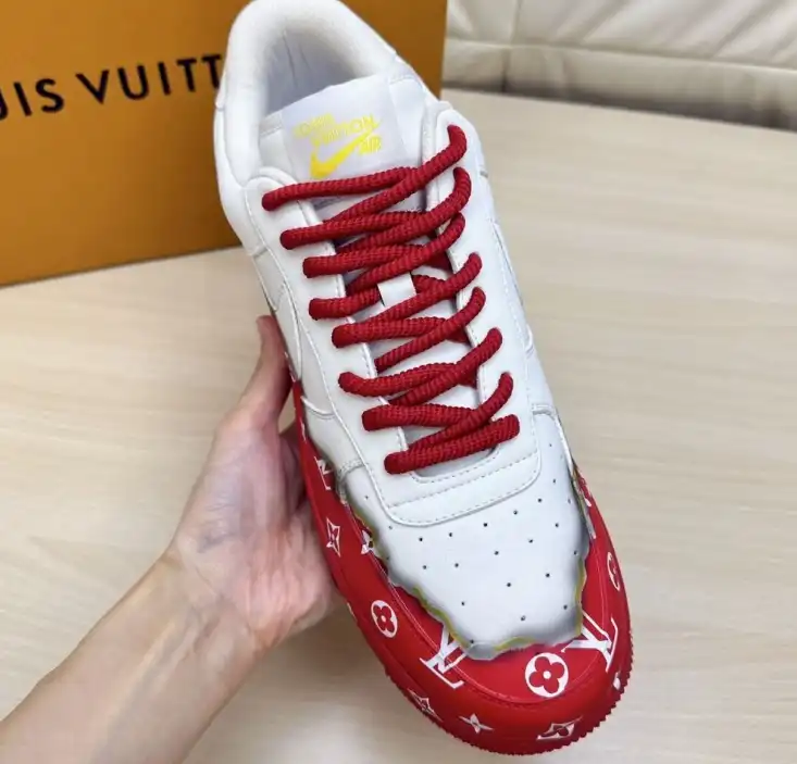 hype Louis Vuitton Sneakers