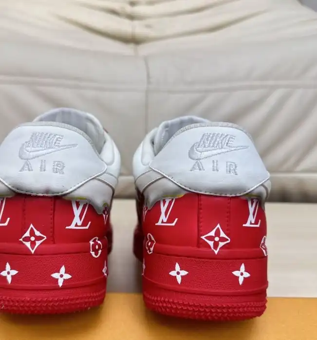 hype Louis Vuitton Sneakers