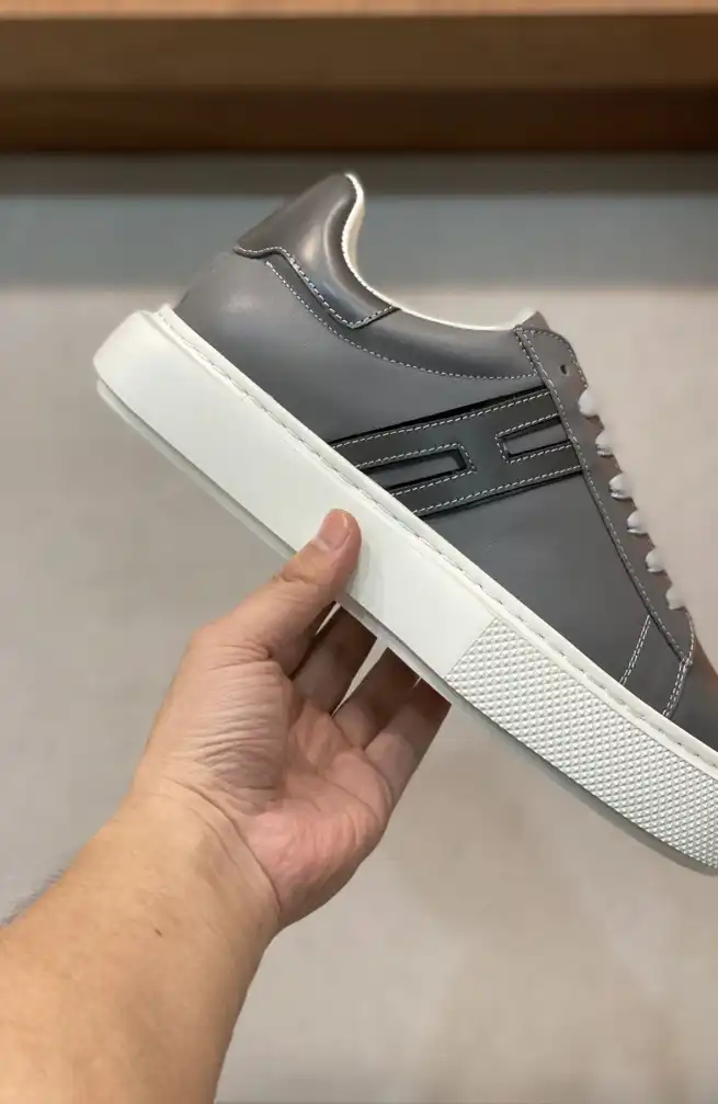 hype Hermes Sneakers