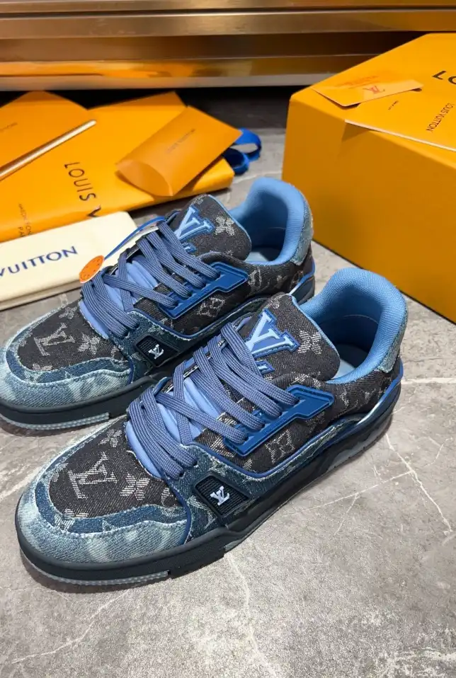 hype Louis Vuitton Sneakers