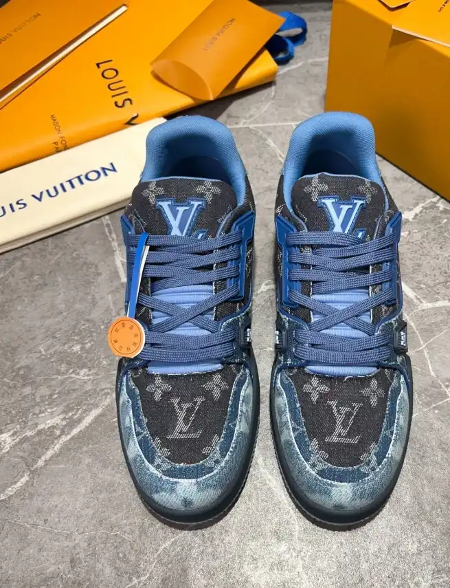 hype Louis Vuitton Sneakers