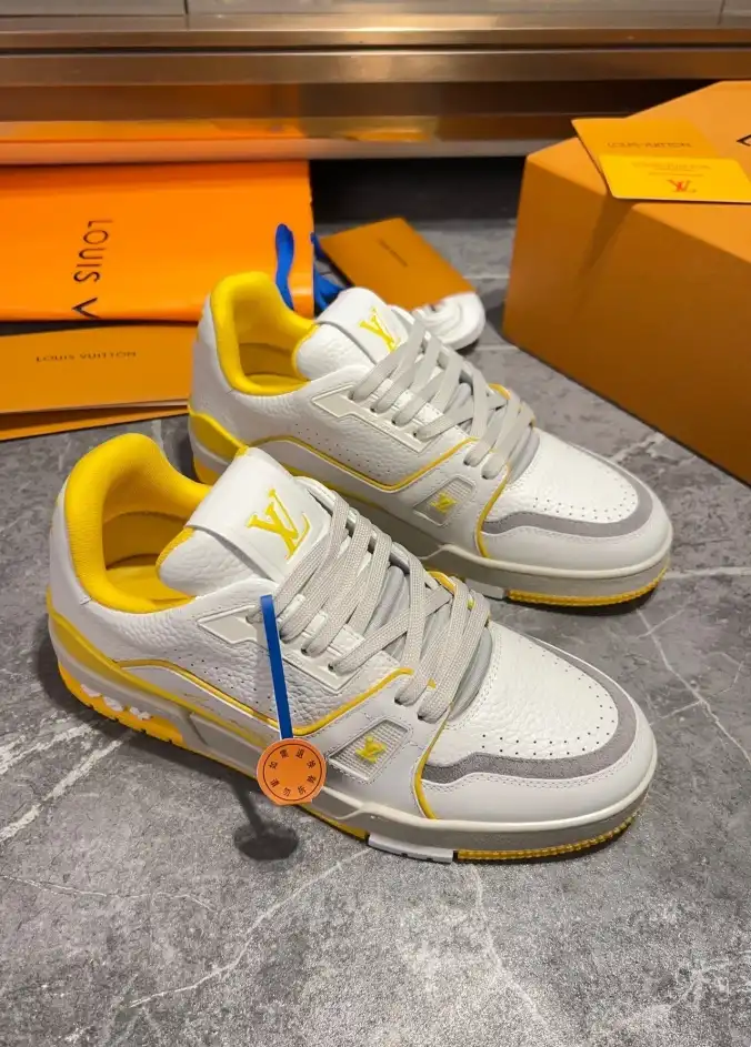 hype Louis Vuitton Sneakers