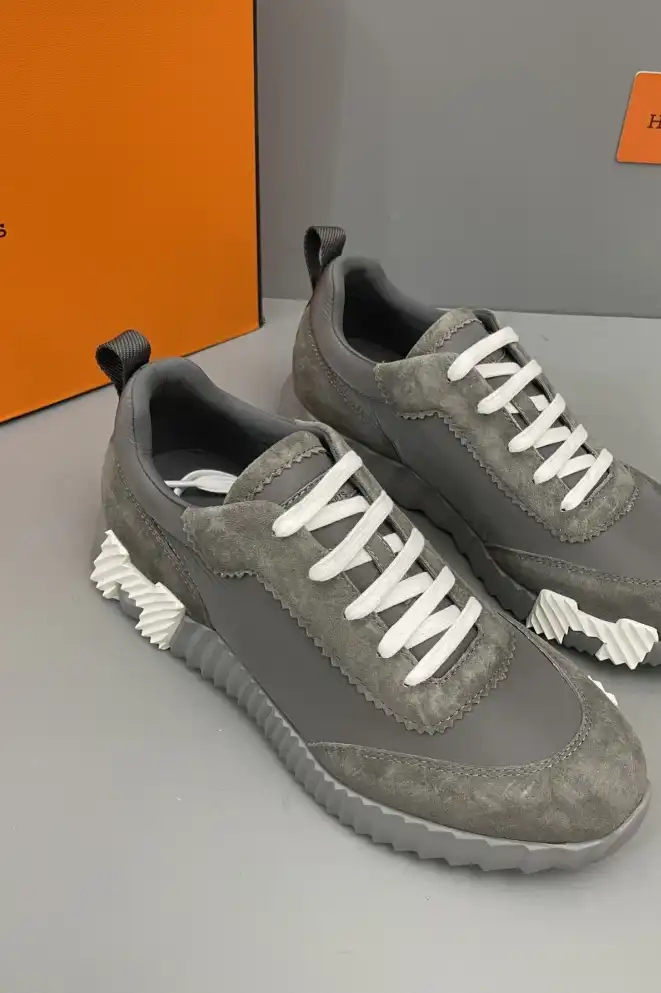 hype Hermes Sneakers