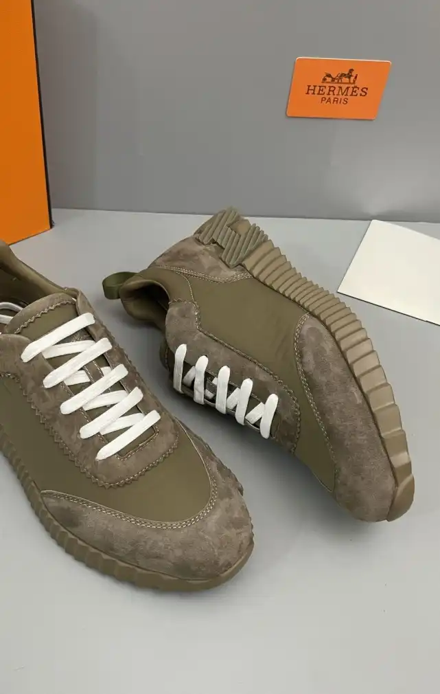 hype Hermes Sneakers