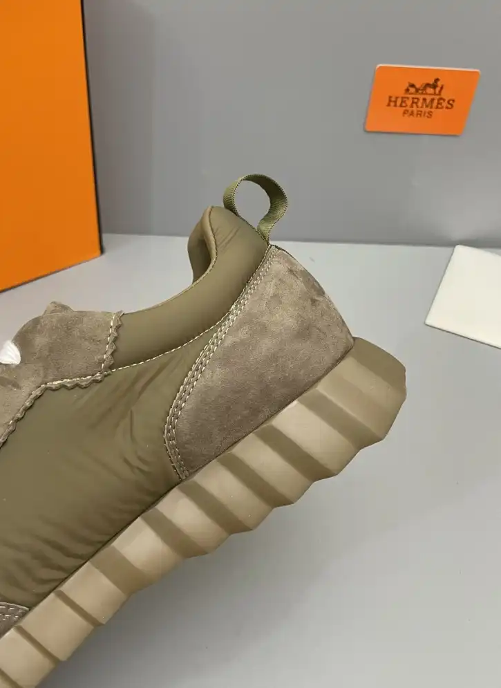 hype Hermes Sneakers