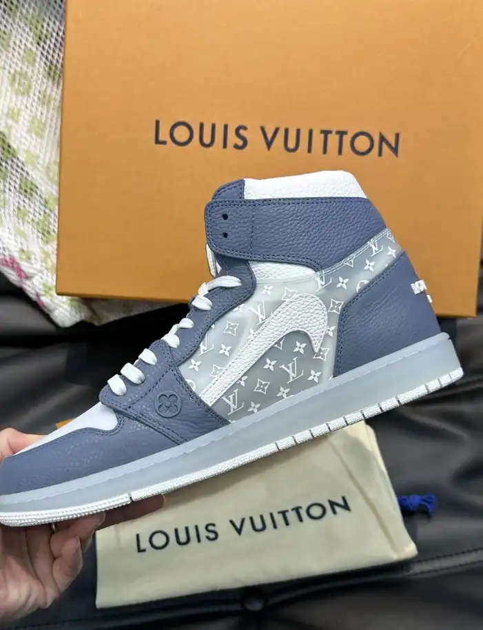 hype Louis Vuitton Sneakers