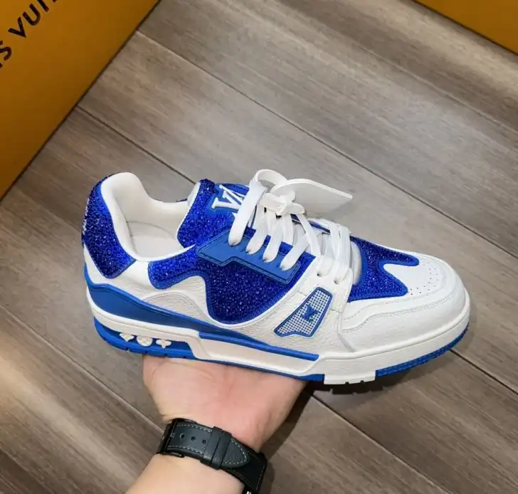 hype Louis Vuitton Sneakers