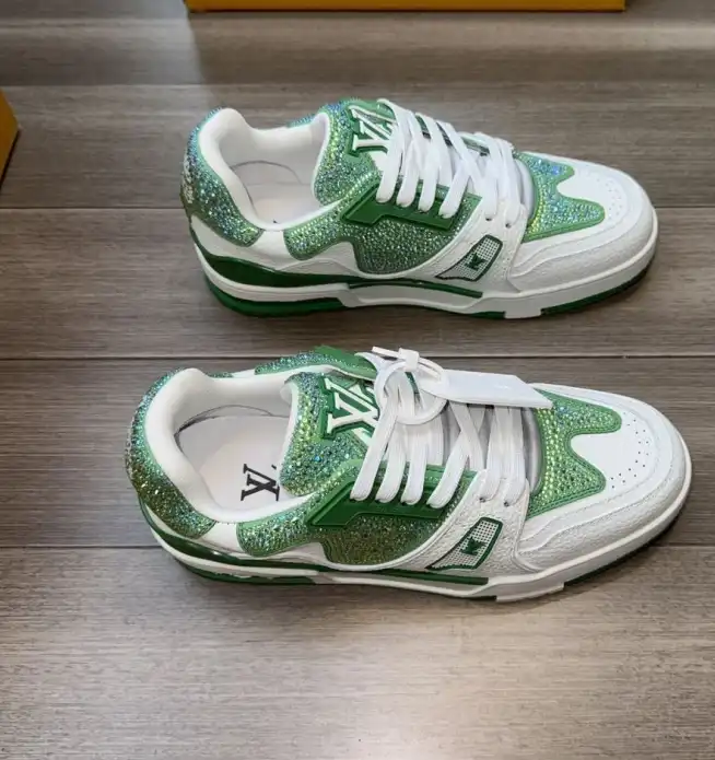 hype Louis Vuitton Sneakers