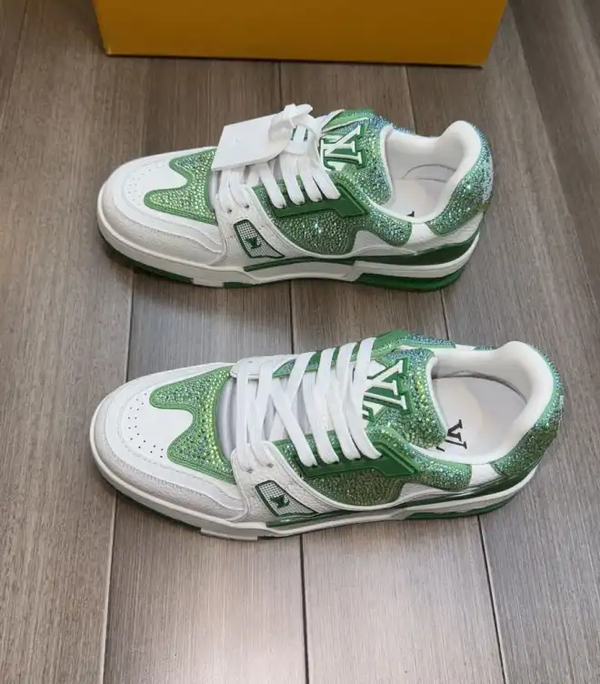 hype Louis Vuitton Sneakers