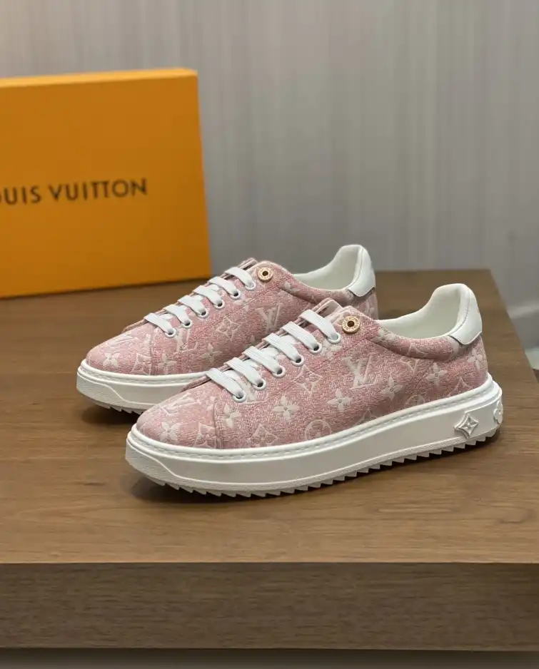 hype Louis Vuitton Sneakers