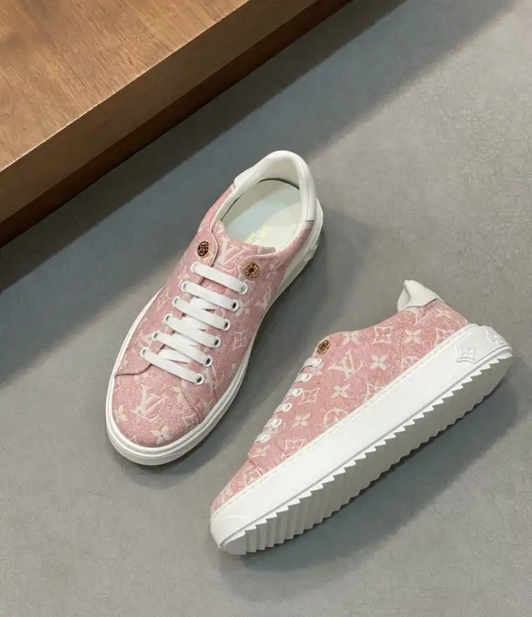 hype Louis Vuitton Sneakers