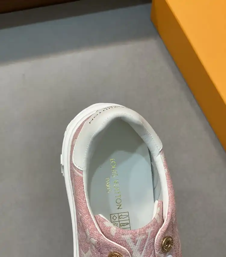 hype Louis Vuitton Sneakers