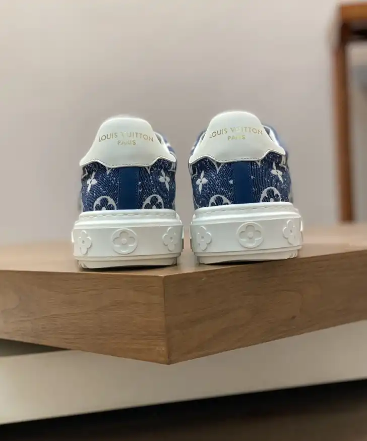 hype Louis Vuitton Sneakers