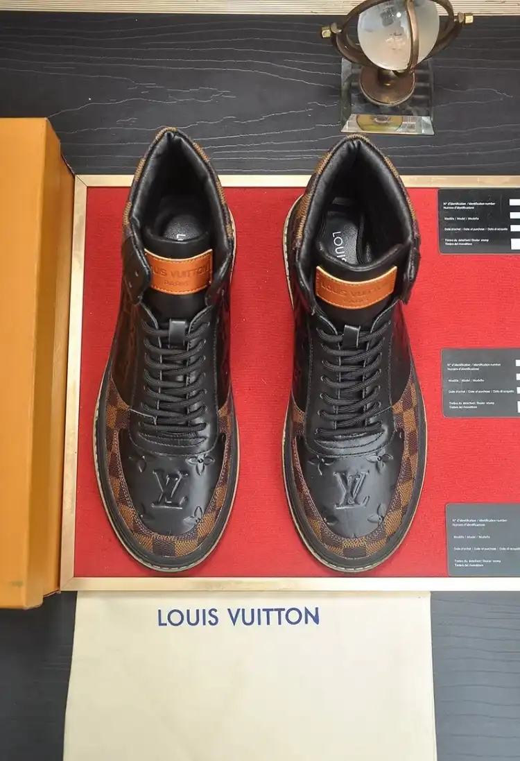 hype Louis Vuitton Sneakers