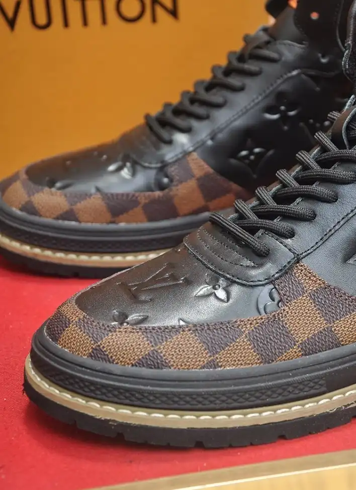 hype Louis Vuitton Sneakers