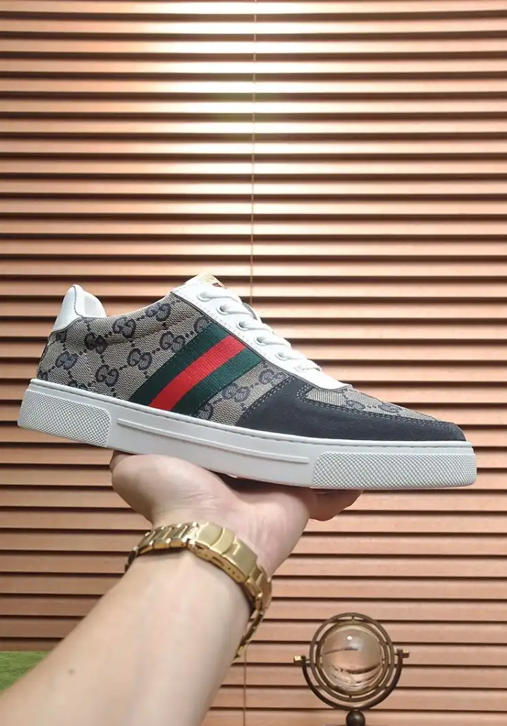 hype Gucci Sneakers